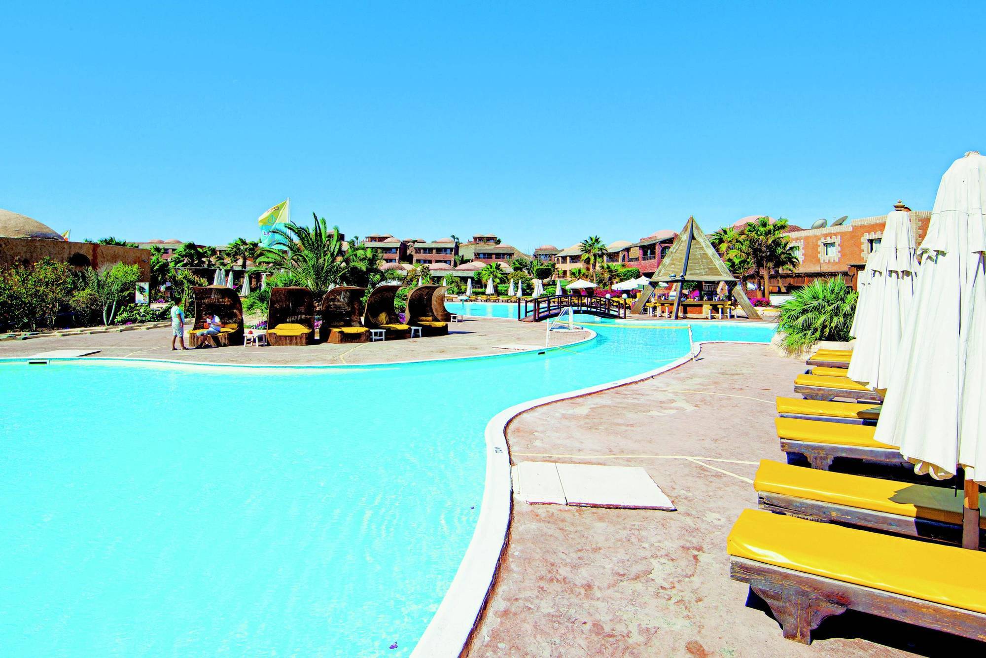 Albatros Beach Club And Aqua Park Hotel Marsa Alam Exterior photo